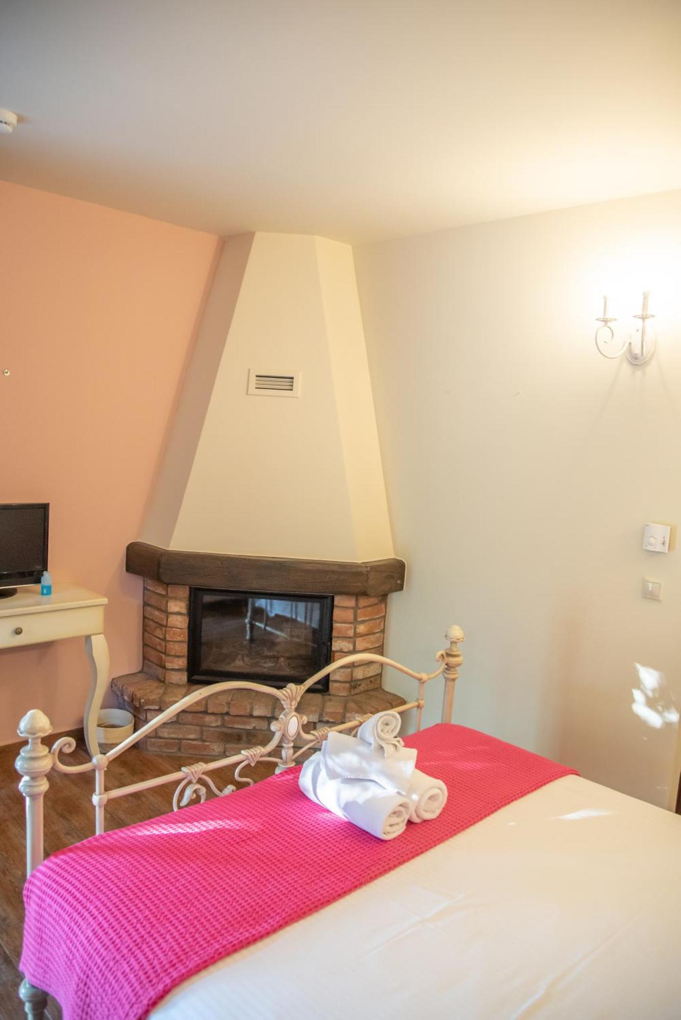 Apartamento Imon Wellness Palaios Panteleimonas Exterior foto